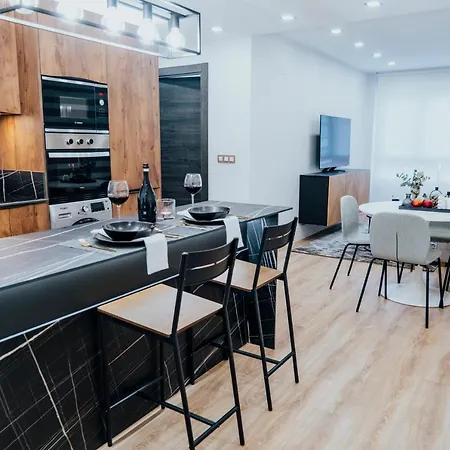 Apartamento Augusto Junquera * Oviédo